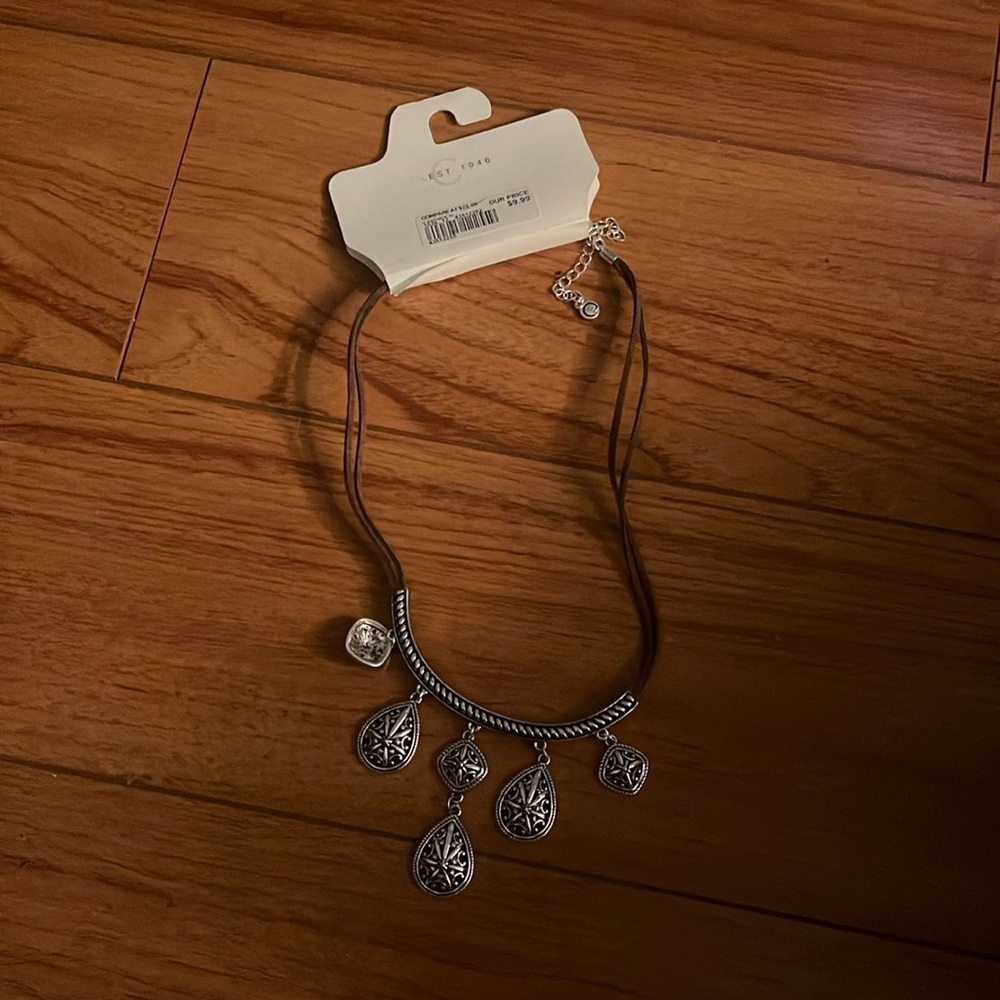 Brown necklace